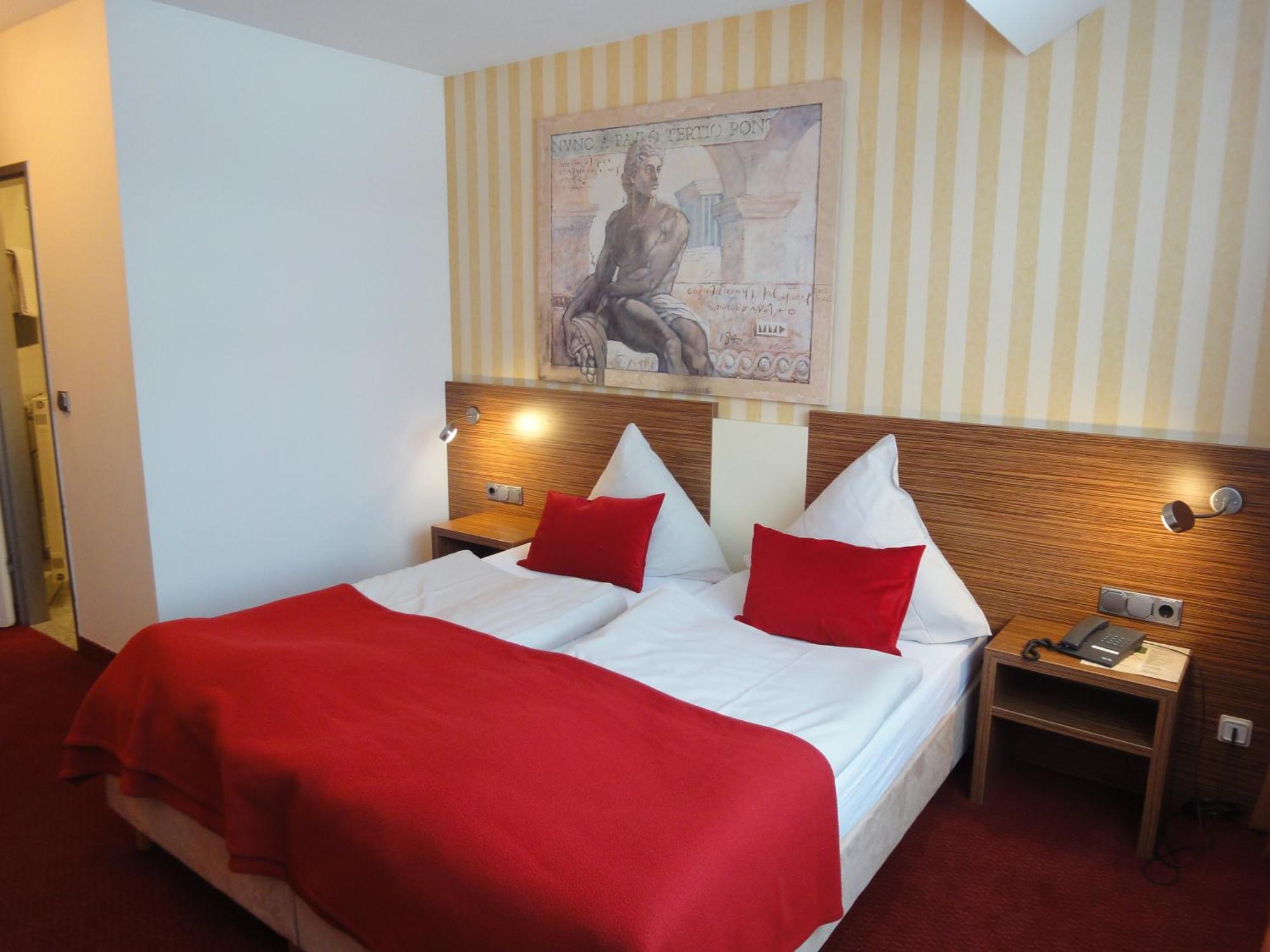 Hotel Scheidberg Wallerfangen Luaran gambar